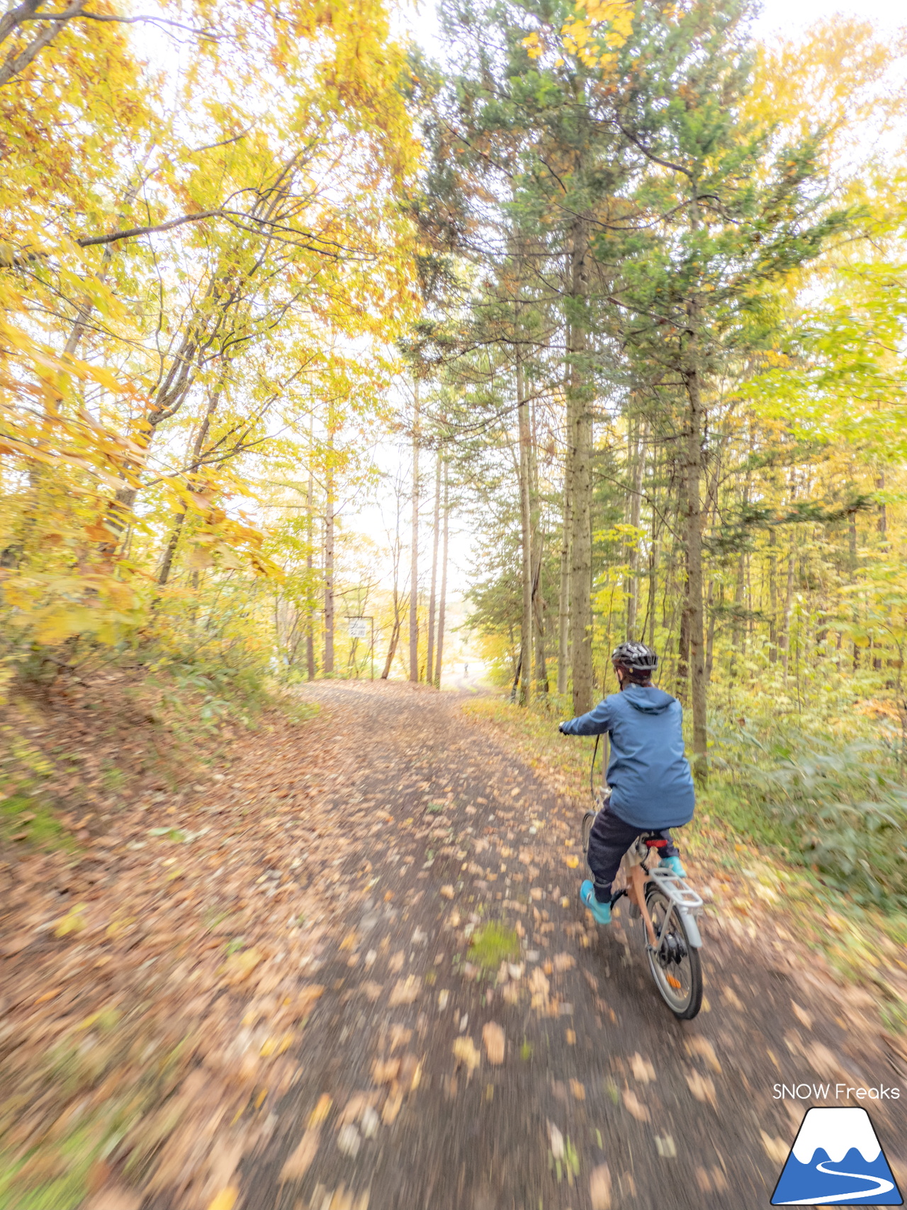 ローカルな展望台に、美味しいグルメ…。ちょっとディープな秋の深川市を電動アシスト自転車『ADO Air Carbon』でサイクリング旅(^^)/